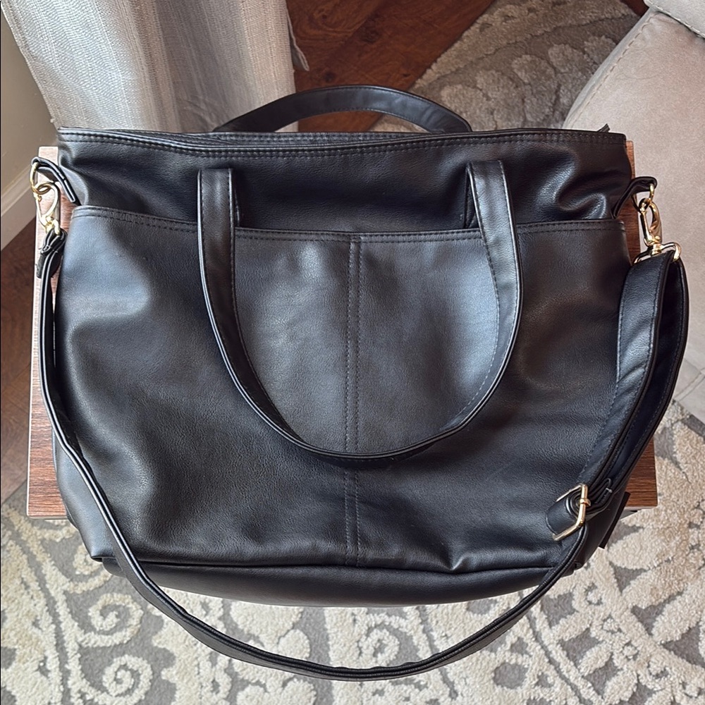 *** GENTLY USED *** Simple Modern Vegan Leather Tote Bag
